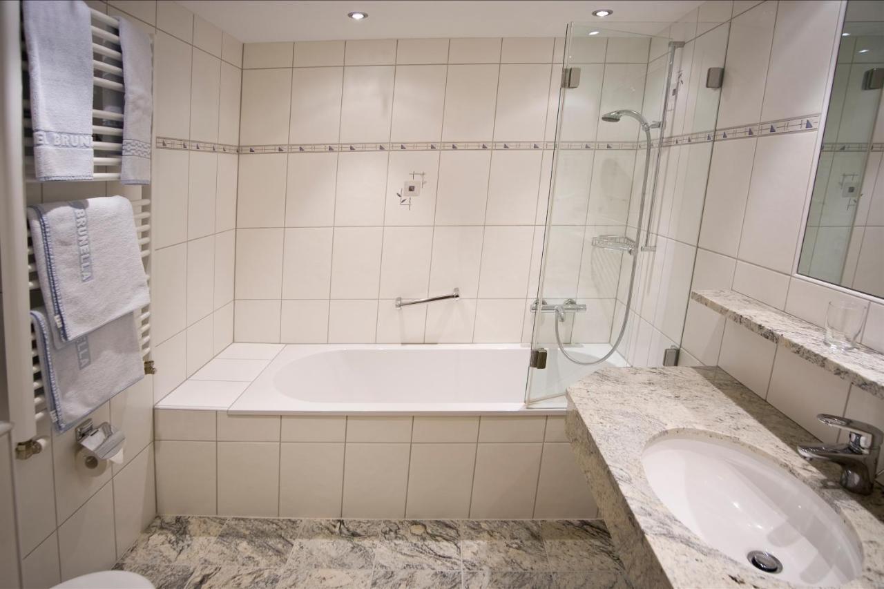 ואנדאנס Hotel Brunella מראה חיצוני תמונה