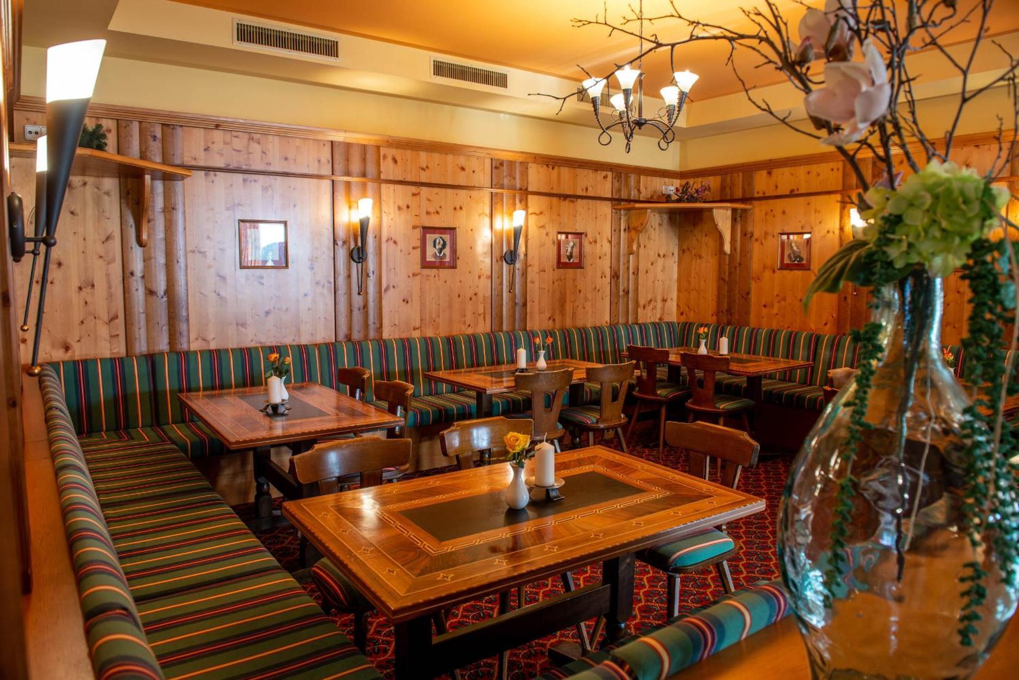 ואנדאנס Hotel Brunella מראה חיצוני תמונה