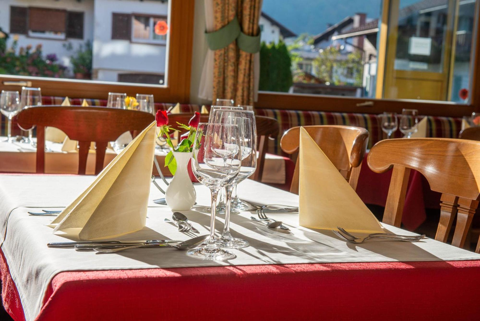 ואנדאנס Hotel Brunella מראה חיצוני תמונה